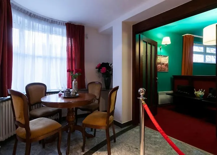 דירה Private Casino Royal