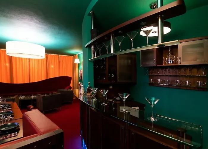 דירה Private Casino Royal