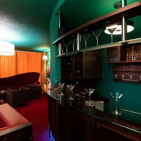 Apartment Private Casino Royal
