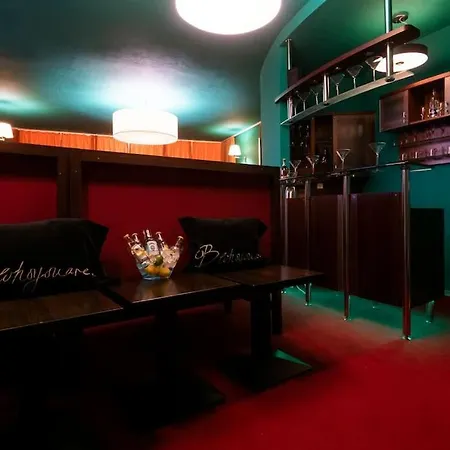 Private Casino Royal Appartement Prague